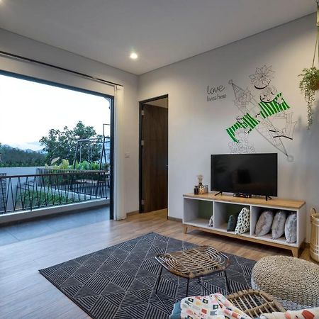 Gaia Lodge The Kusuma Hill Batu - Malang エクステリア 写真